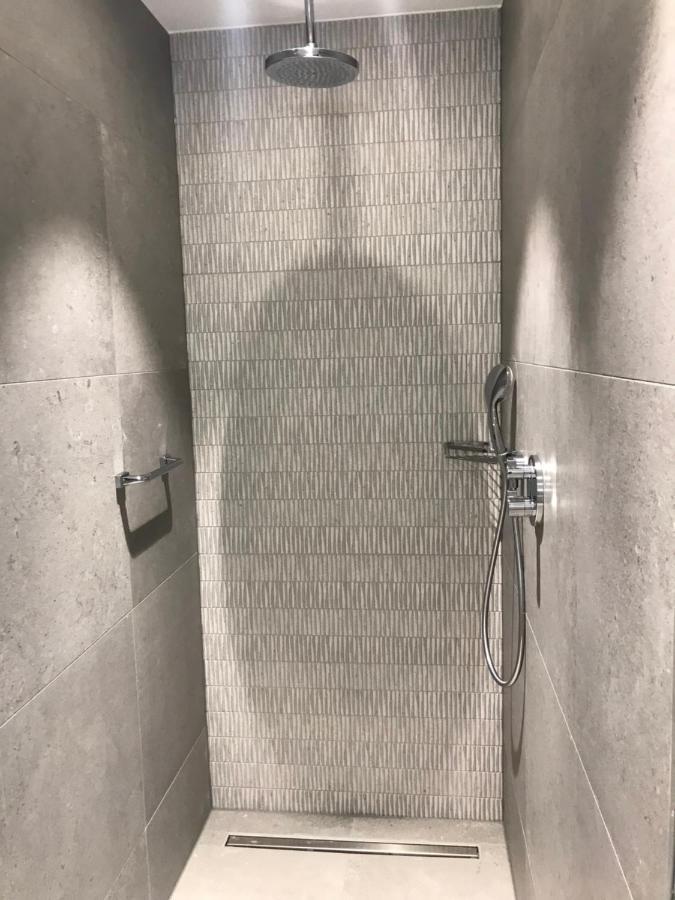 Van Der Valk Hotel لييْفاردين المظهر الخارجي الصورة