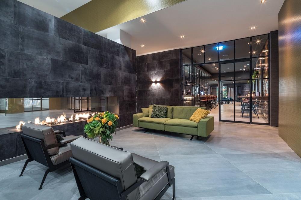 Van Der Valk Hotel لييْفاردين المظهر الخارجي الصورة