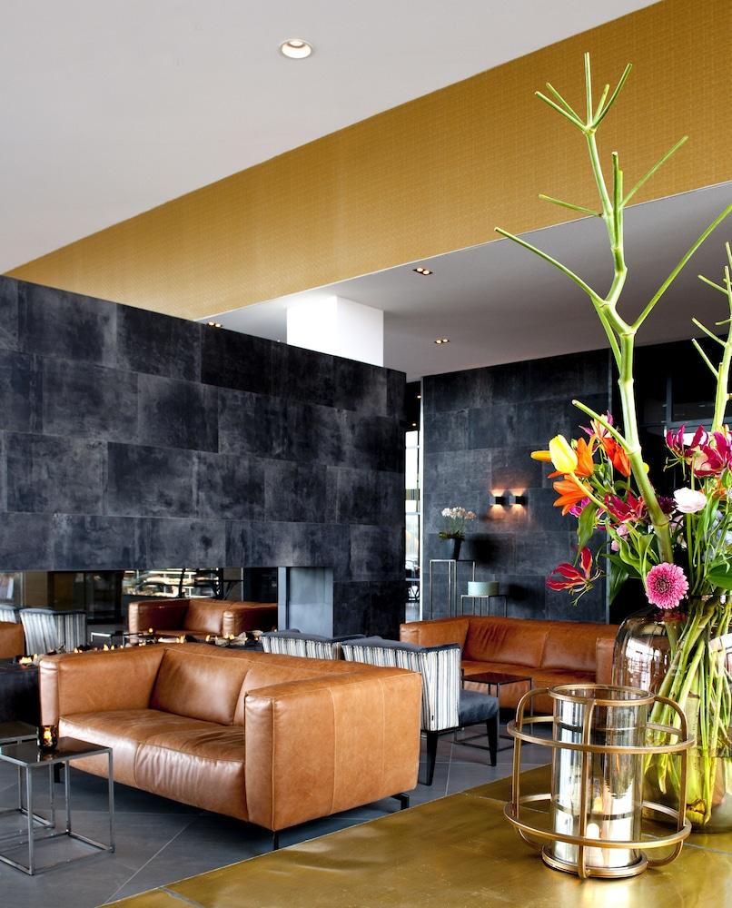 Van Der Valk Hotel لييْفاردين المظهر الخارجي الصورة
