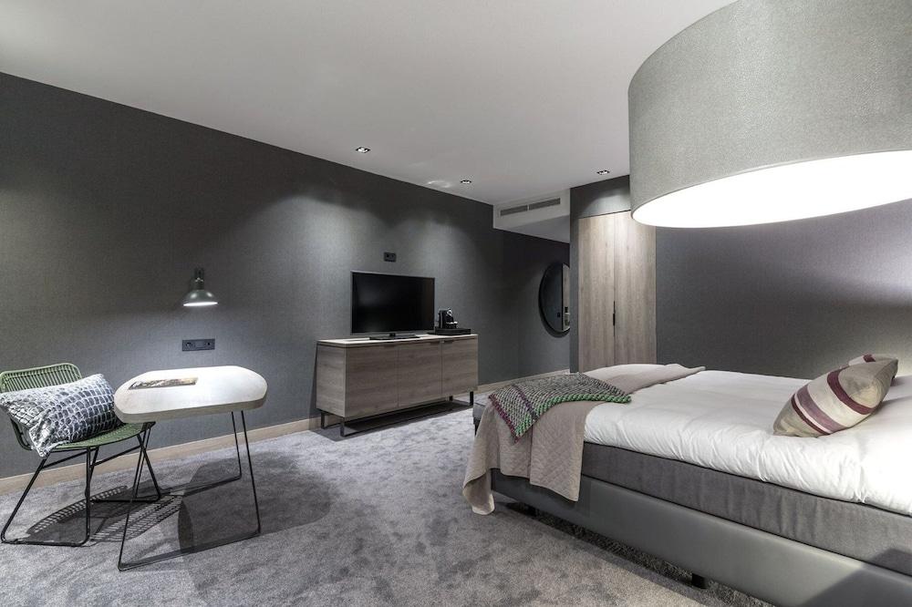 Van Der Valk Hotel لييْفاردين المظهر الخارجي الصورة