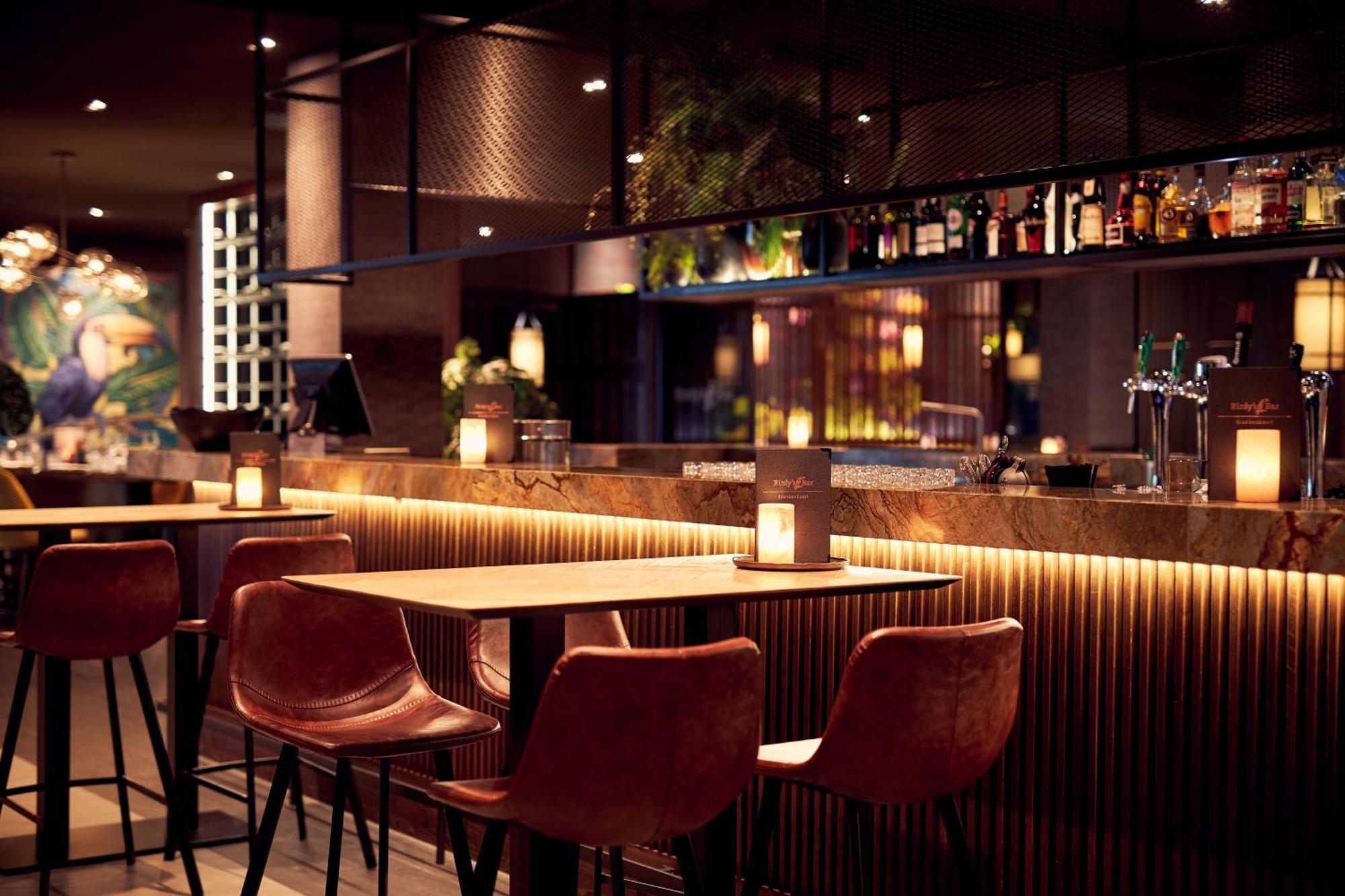 Van Der Valk Hotel لييْفاردين المظهر الخارجي الصورة