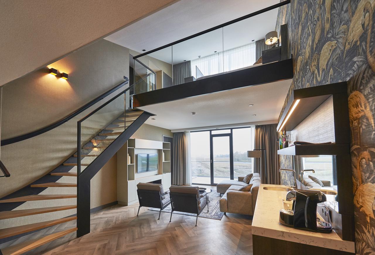 Van Der Valk Hotel لييْفاردين المظهر الخارجي الصورة